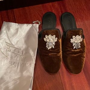 Giuseppe Zanotti mules